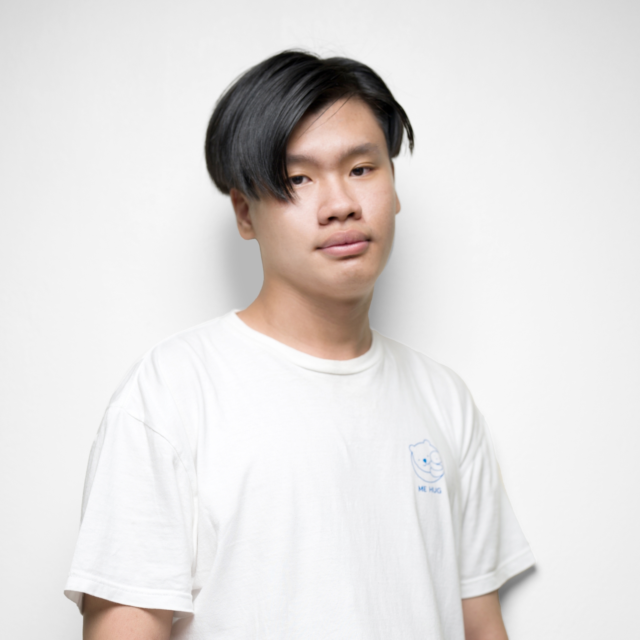 พศวีร์ วนาธรรม